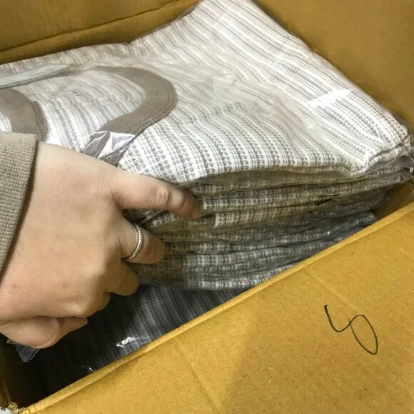 | Set of 12 Goodfellow & Co Mens 4XL Brown Short Sleeve Crew Neck T-Shirt Stripe - Picture 2 of 12